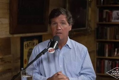 تاكر كارلسون