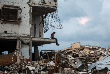 الدمار في غزة بسبب الحرب الإسرائيلية