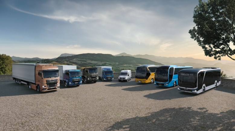 حافلات وشاحنات MAN