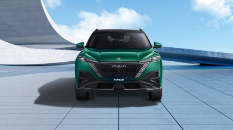 سيارة دونج فينج MAGE 