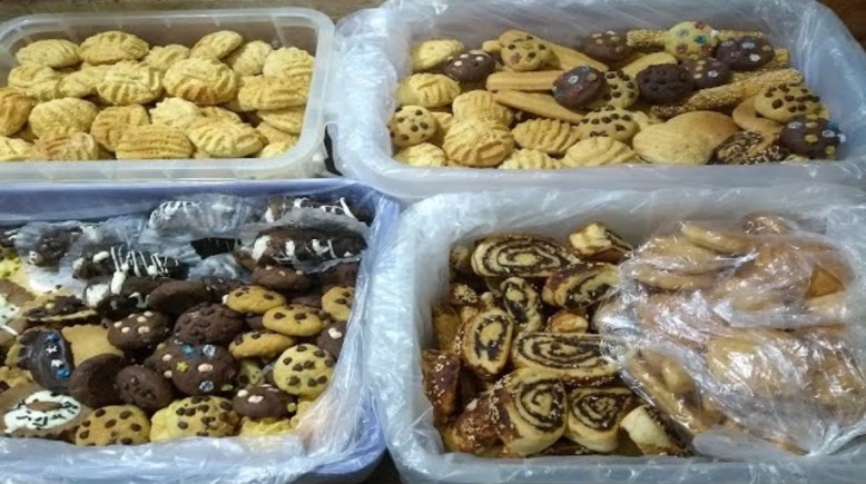 تخزين حلويات العيد