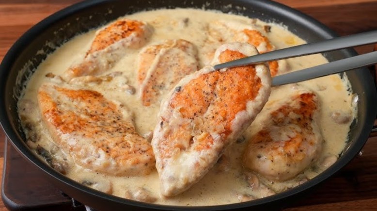 دجاج بالموتزاريلا