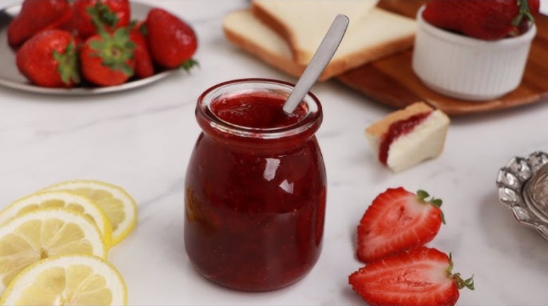 مربى الفراولة