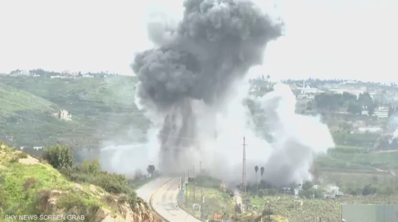 كاتس : إسرائيل تعتزم السيطرة الكاملة علي منطقة أمنية تمتد حتي نهر الليطاني 