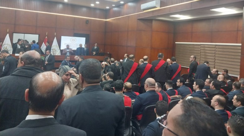 وزير العدل يكرم القضاة وأعضاء النيابة المتميزين 