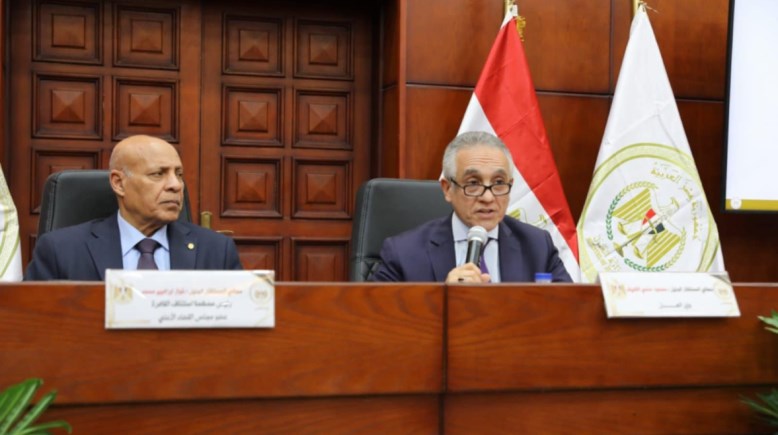 جانب من القاء 