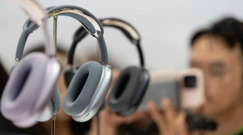 سماعات AirPods Max