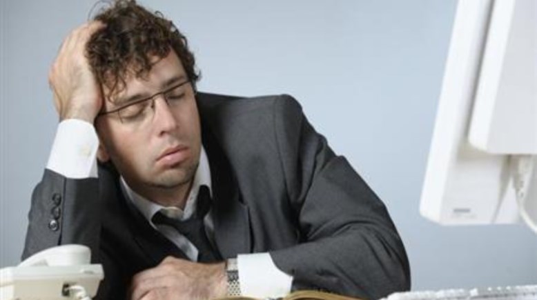 الخمول في المكتب 