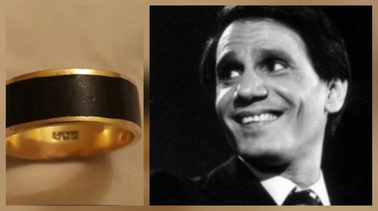 الفنان الراحل عبد الحليم حافظ ودبلة حبيبته