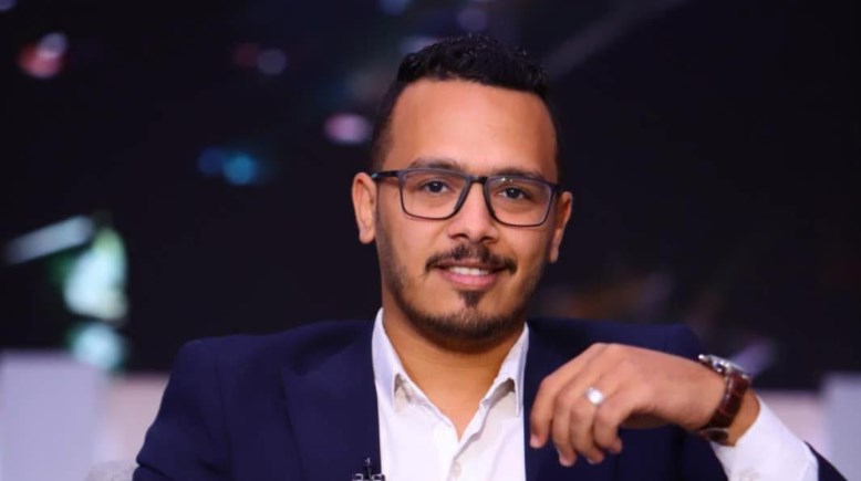 الكاتب أحمد عفيفي