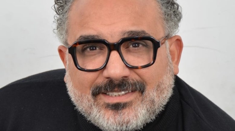 الكاتب نور الشيخ