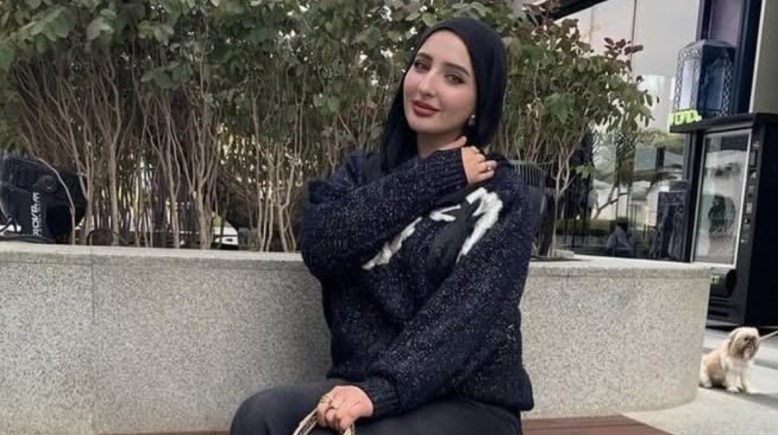 البلوجر رنا أحمد