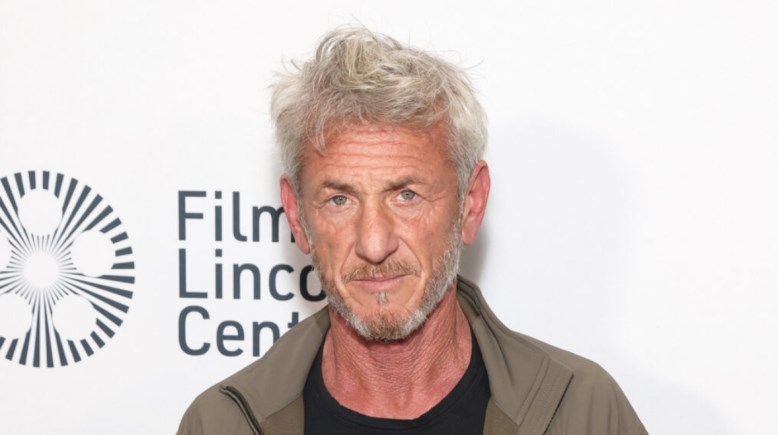 الممثل شون بن