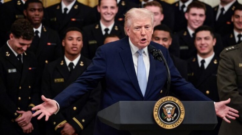 الرئيس الأمريكي دونالد ترامب