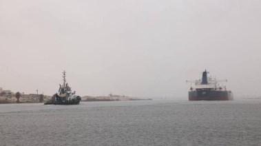 الملاحة في قناة السويس 