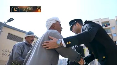 الداخلية تواصل توزيع وجبات جافة علي المواطنين 