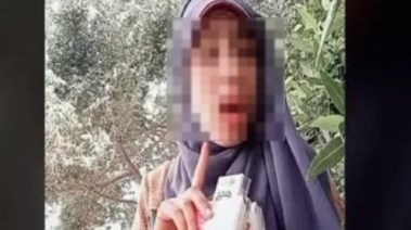 علياء قمرون