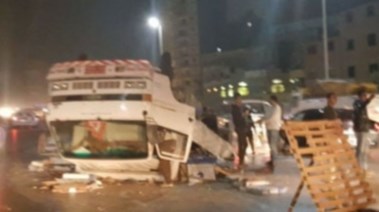 انقلاب سيارة سيراميك - أرشيفية 