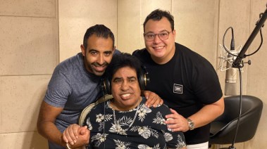 المطرب محمد عدوية ووالده 