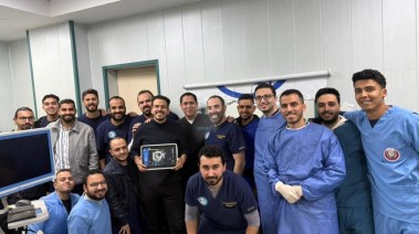 الفريق الطبي