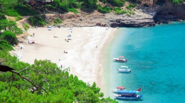 انتعاش السياحة في الكاريبي وغرب أوروبا بعيدا عن أزمة الشرق الأوسط 