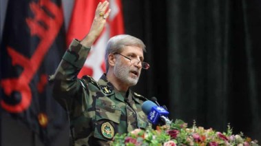 قائد الجيش الإيراني أمير حاتمي 