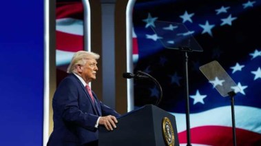 دونالد ترامب 