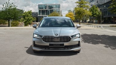 سيارة سكودا سوبيرب 2026