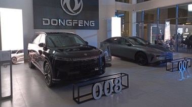 سيارتي دونج فينج 007 و008 