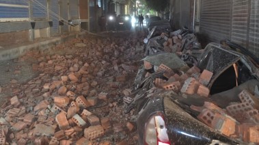 انهيار حائط دور ببرج سكنى بالمنيا