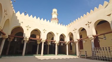 مسجد الحسن الصالح" بالمنيا