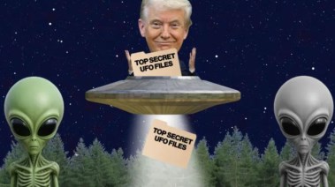 ترامب بجانب شخصيات فضائية كرتونية - تعبيرية