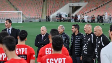 وزير الرياضة وبعثة منتخب مصر 