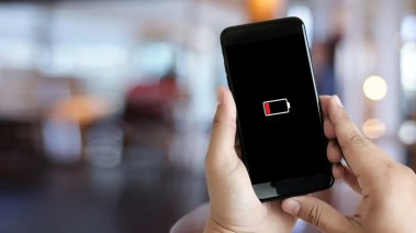 لماذا تنفد بطارية هاتفك بسرعة؟
