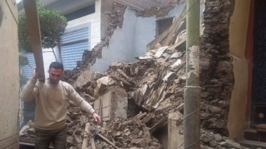 انهيار جزئي لعقار قديم بالقليوبية