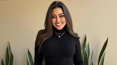 الفنانة رحمة محسن