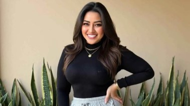 الفنانة رحمة محسن