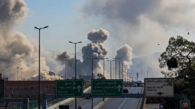 غارات في طهران