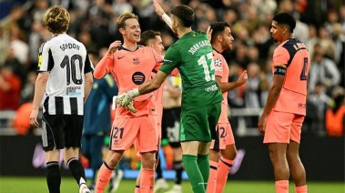 برشلونة - نيوكاسل 