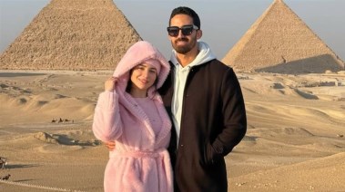 أحمد تيمور ومي عز الدين