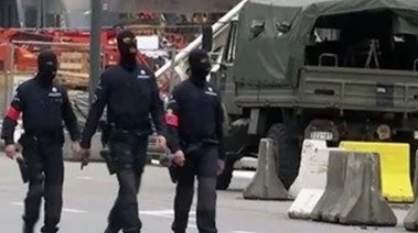 عناصر من الشرطة البلجيكية