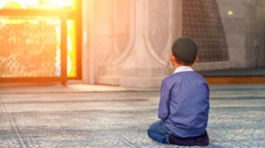 مواقيت الصلاة في مصر اليوم التاسع عشر من رمضان 2026