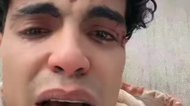  البلوجر الشهير بـ"دوشة"