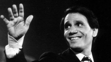 الفنان الراحل عبدالحليم حافظ