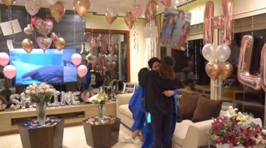 شيرين عبد الوهاب في احتفال قديم بعيد الأم