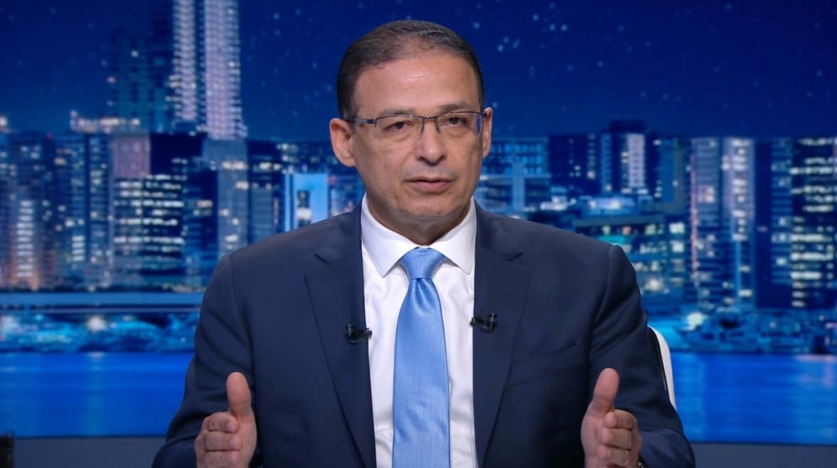 السفير عاطف سالم