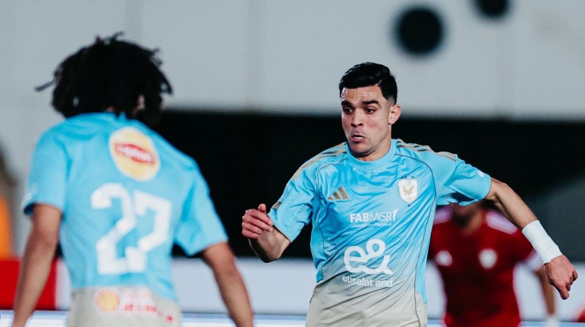 جانب من مباراة الأهلي والجيش  