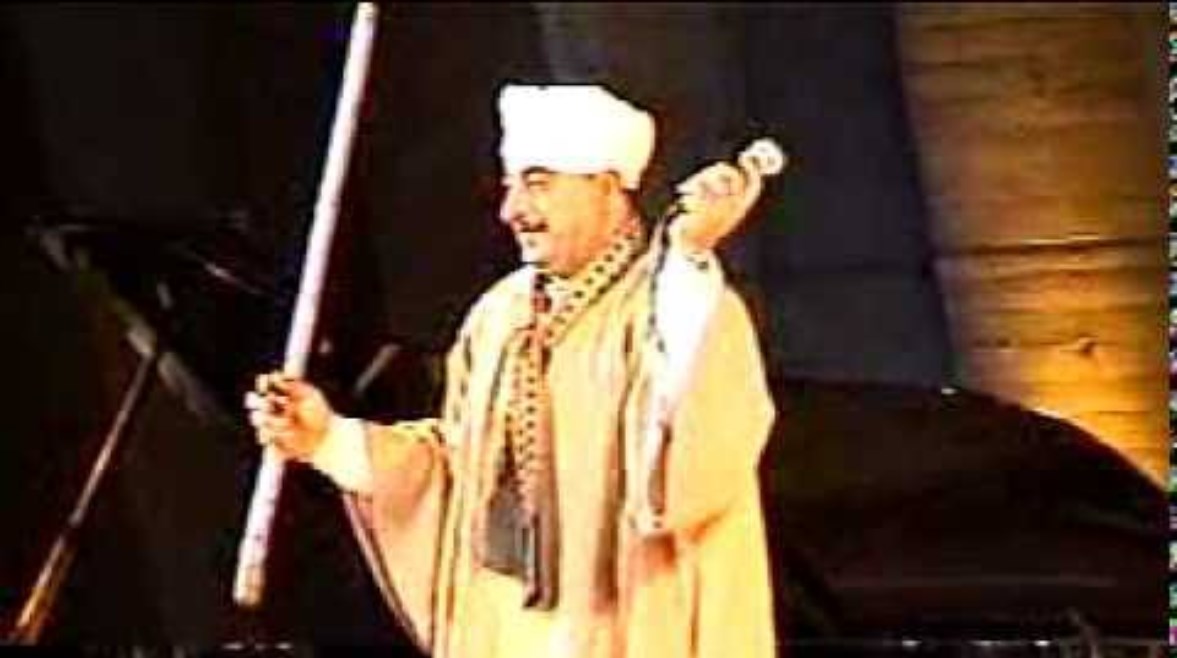 وفاة المطرب الشعبي الشهير فكري القناوي بأزمة قلبية 