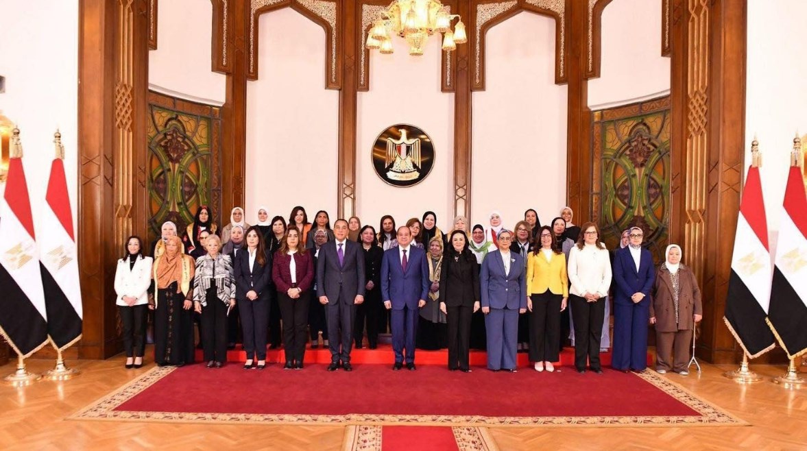 جيهان زكي ضمن المشاركين في لقاء المرأة المصرية والأم المثالية