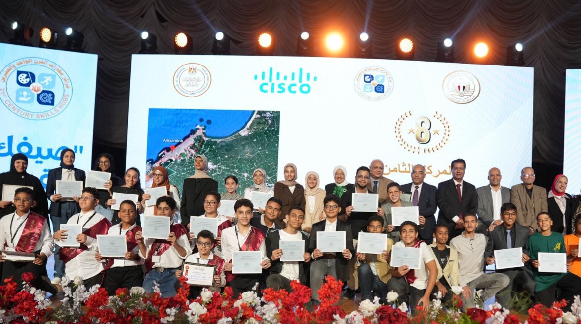 منح لأبناء الشهداء 